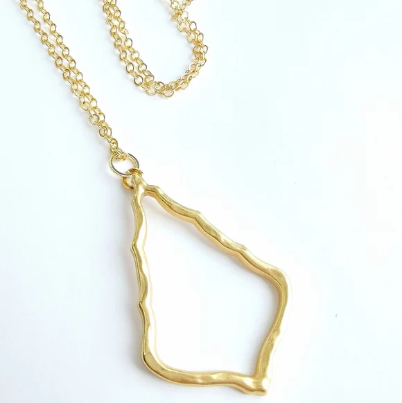Vintage 70s  Pendant Necklace Gold Tone - Picture 2 of 8